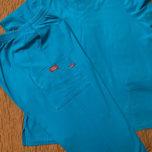 DICKIES WOMEN UNIFORM TEAL SET - Picture 3 of 4